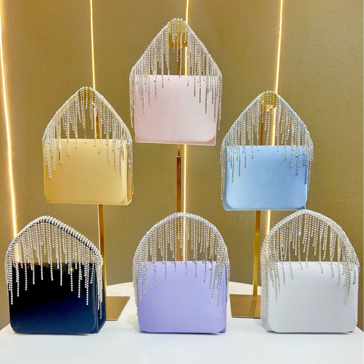 Kristall-verzierte Glam Clutch