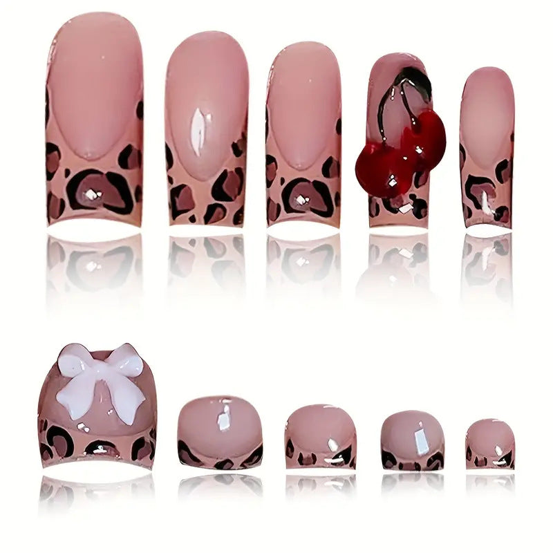Florale Kunst Nagelset Brehn
