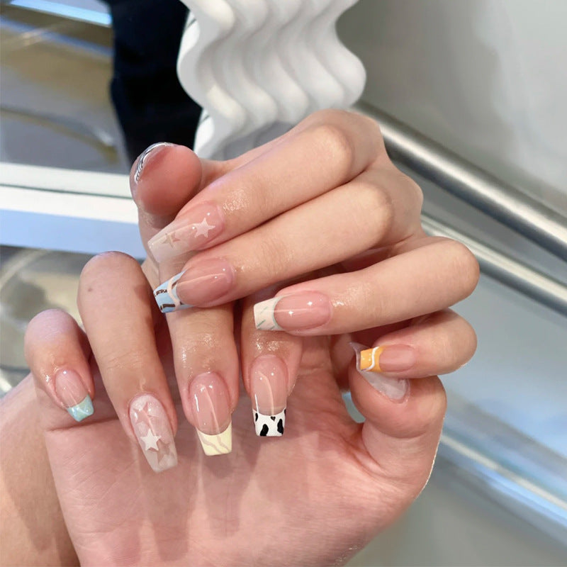 Glänzendes Nagelset Brehn