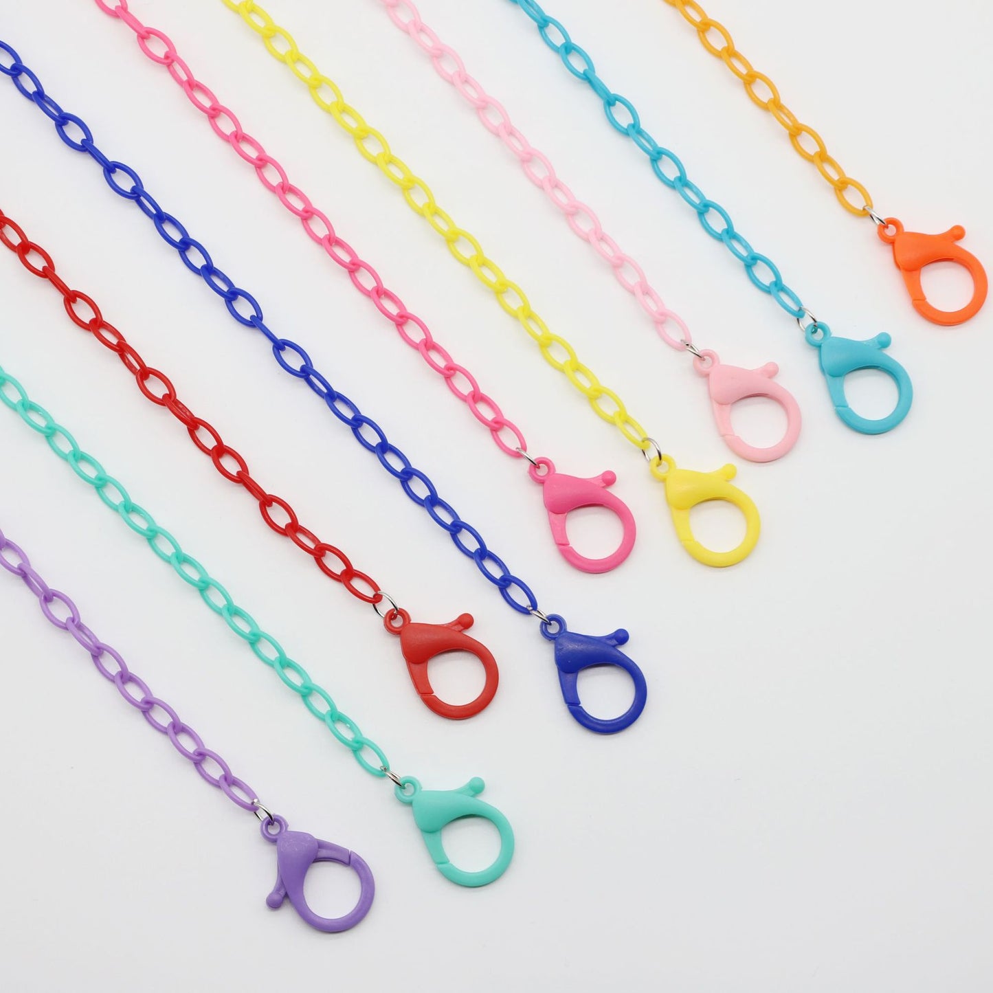 Stylische Plastik-Ketten Brehn