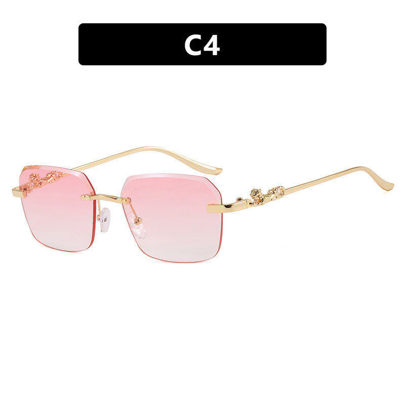 Damen modische quadratische Sonnenbrille mit elegantem Goldrahmen und schützendem UV-Filter Brehn