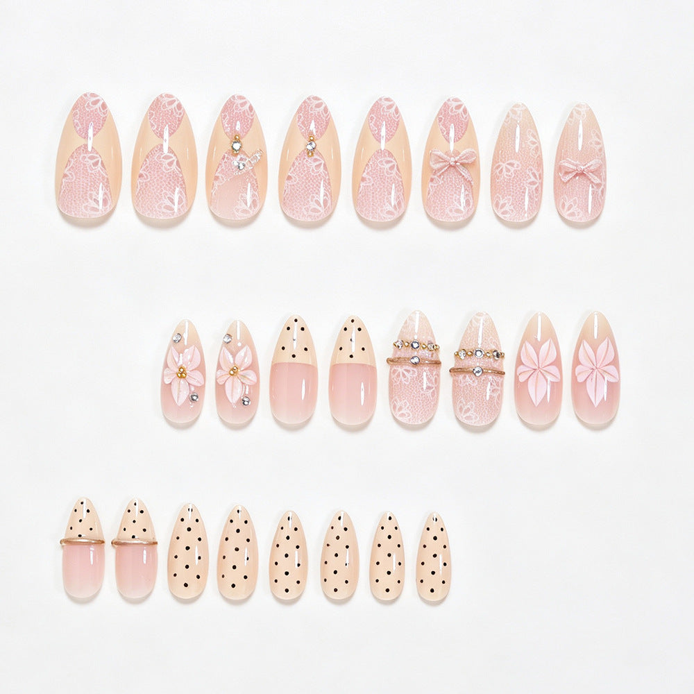 Elegante Florale Design Press-On Nagelspitzen Brehn