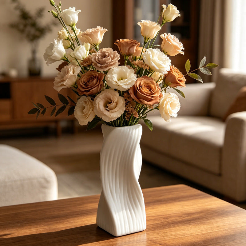 Moderne Skulpturale Dekorative Vase Brehn