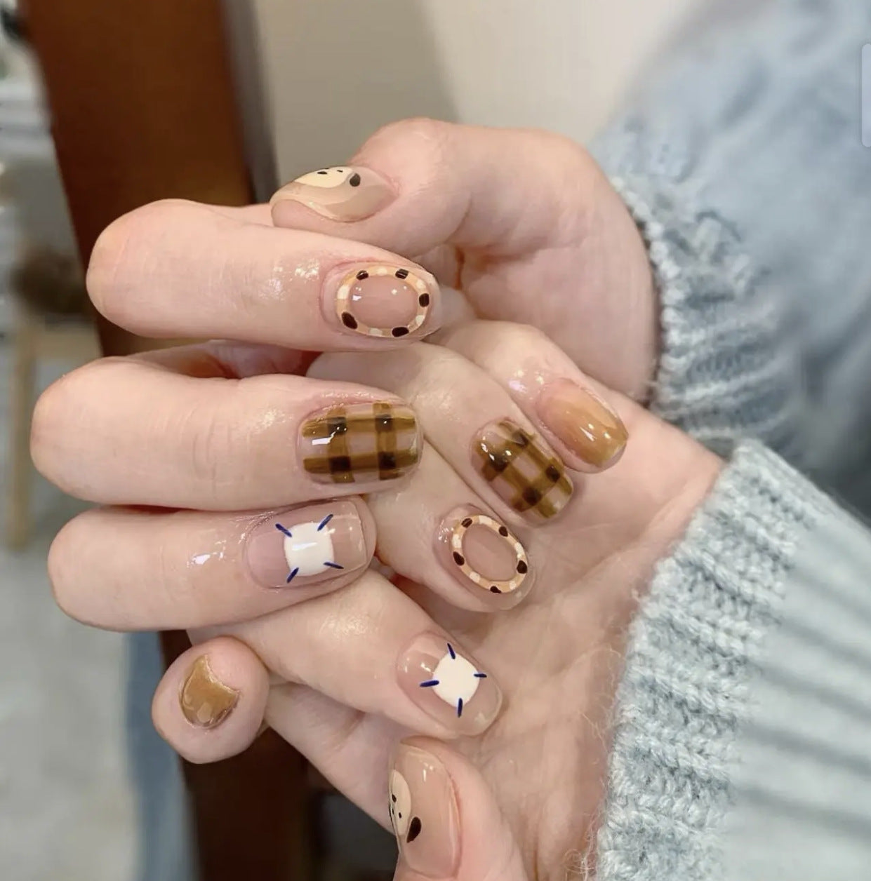 Chic Themen Press-On Nagelkunst Brehn