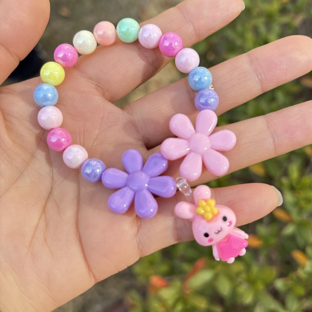 Buntes Armband mit Blumenanhängern Brehn