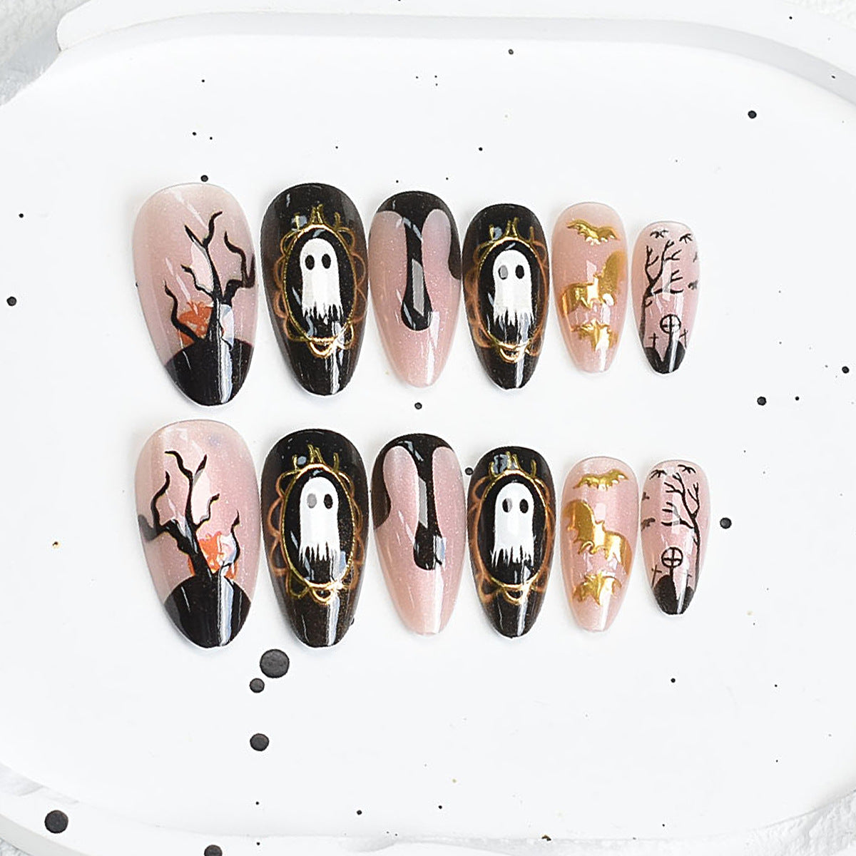 Halloween-inspirierte dekorative Press-on-Nagelset Brehn