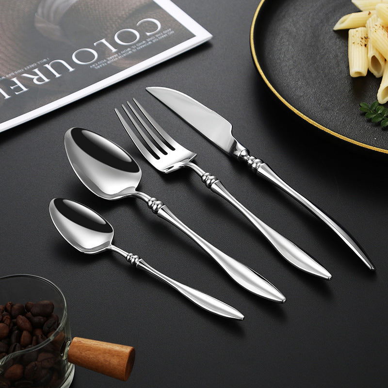 Elegantes Tafelmesser mit Feinem Wellenmuster Brehn