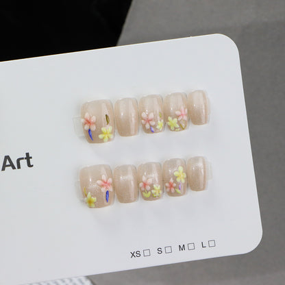 Kreativ gestaltetes, florales Press-On Nagelset Brehn