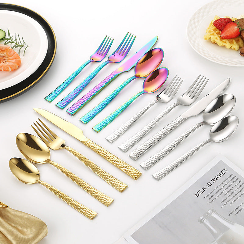 Eleganter Löffel mit Einzigartigem Oberflächendesign Brehn
