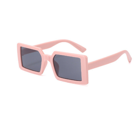 Damen modische transparente Eck-Sonnenbrille Brehn