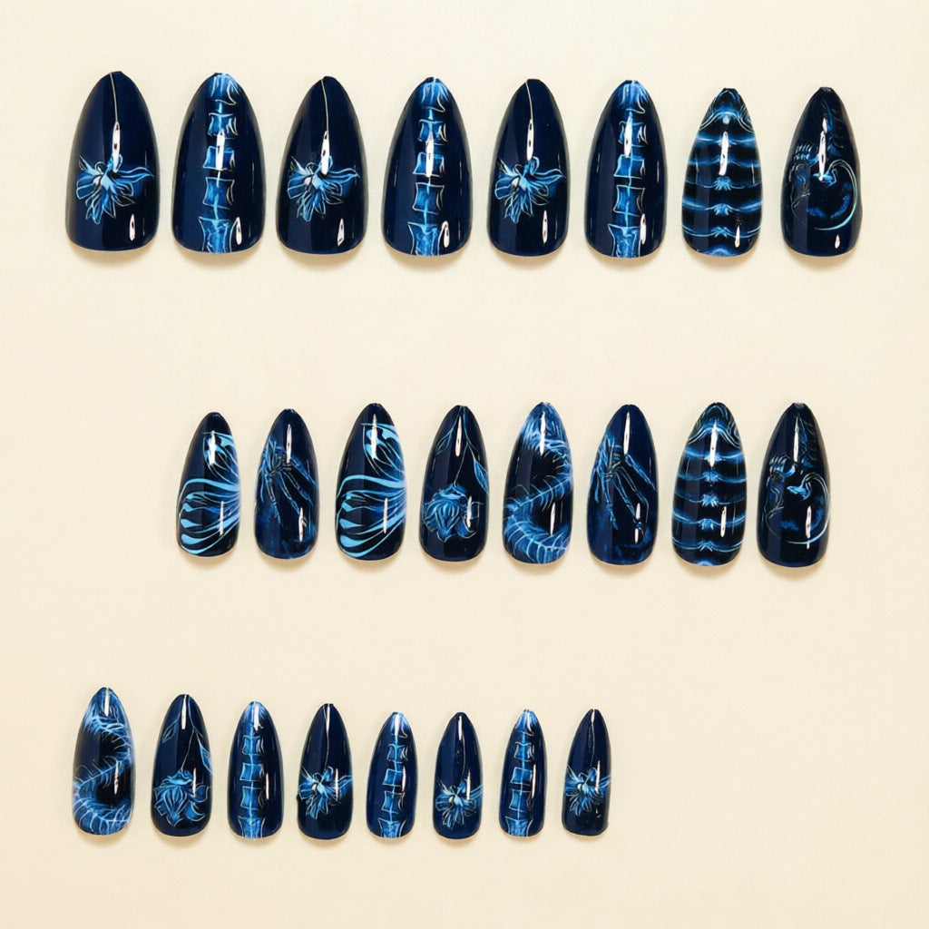 Künstlerisches Stiletto Press-On Nagelkunst Set Brehn