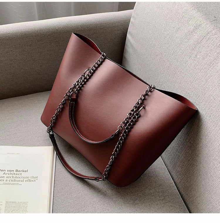 Elegante Schultertasche Im Minimalistischen Design Brehn