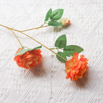 Elegante künstliche Rosenstängel