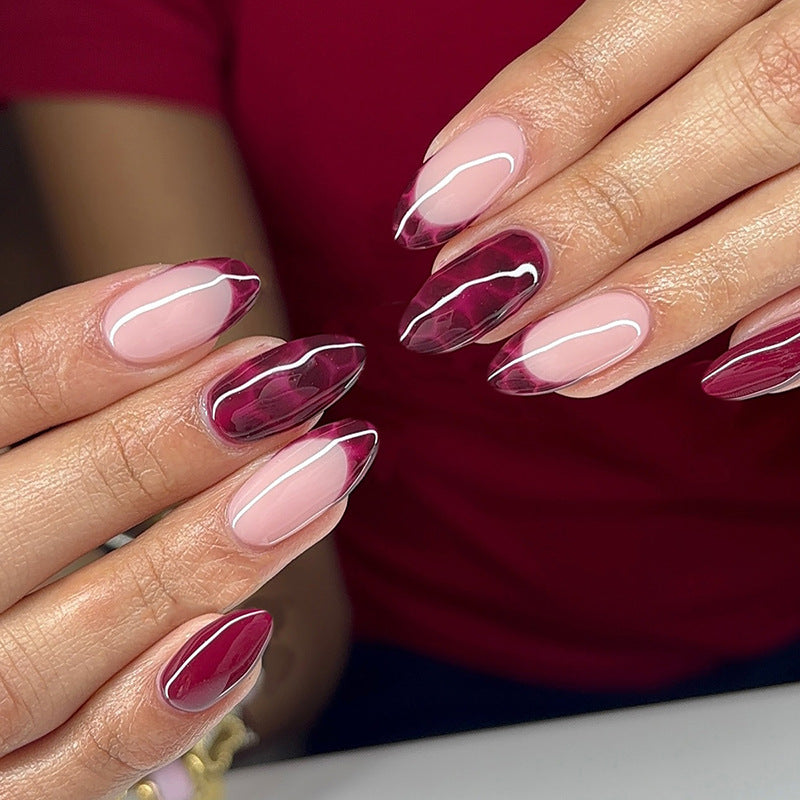 Stylisches Press-On-Nagelset mit geometrischen und gradienten Designs Brehn