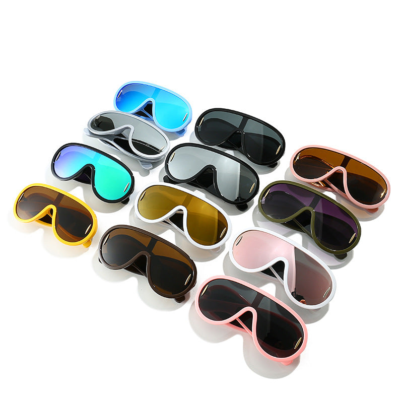 Damen fashion-forward Sportsonnenbrille Brehn