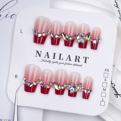 Elegantes Press-On-Nagelset mit Edelsteindetails Brehn
