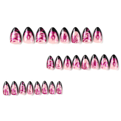 Kunstvolle Halloween-Nagelkunst mit glitzerndem Abschluss Brehn