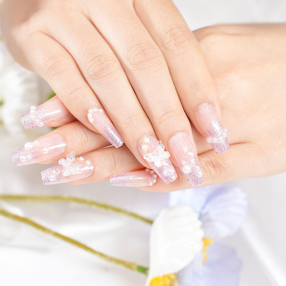 Dekorativer Nagelkunst-Set mit Schmetterlingsakzenten Brehn