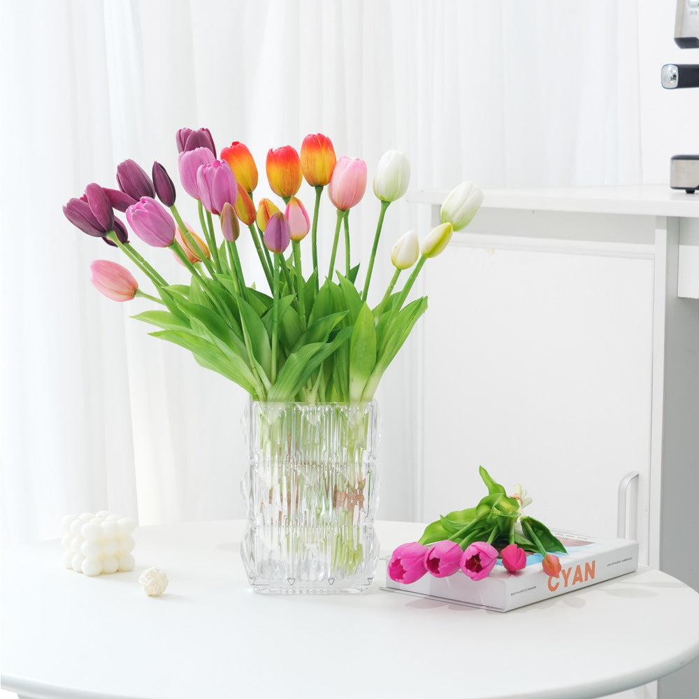 Künstlicher Tulpenstrauß