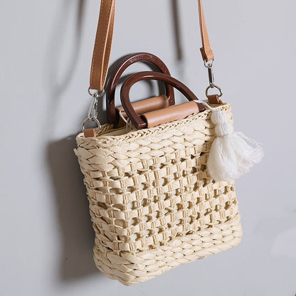 Handtasche mit Abnehmbarem Schulterriemen und Kunstlederelementen Brehn