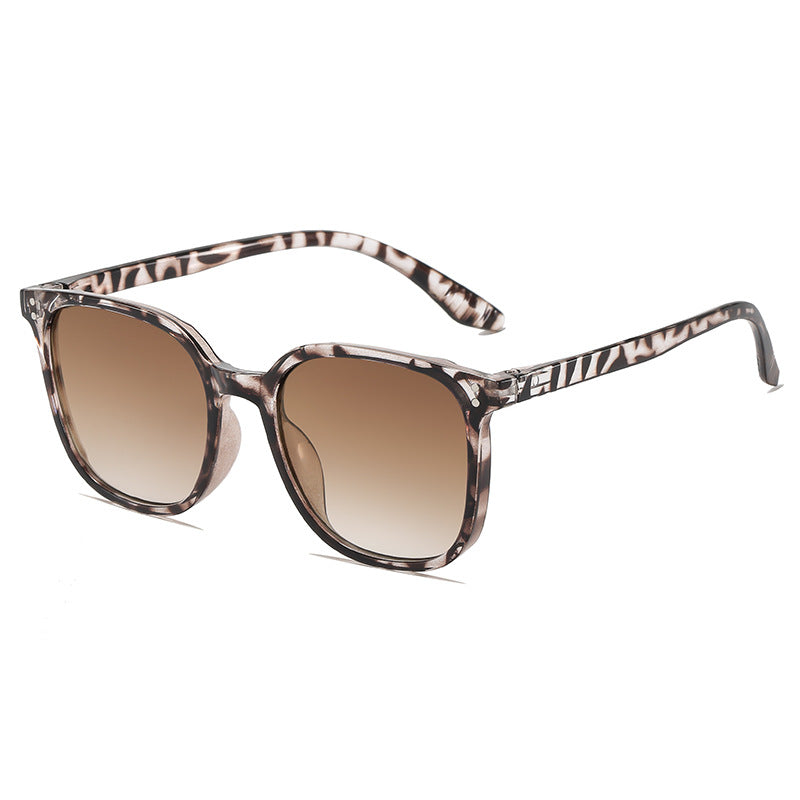 Vintage-inspirierte transparente Rahmen-Sonnenbrille Brehn