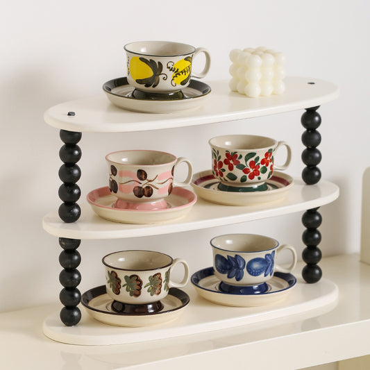 Keramik-Kaffeetassen-Set mit Untertasse und handbemaltem Blattornament