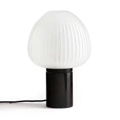 Moderne Skulpturierte Tischlampe