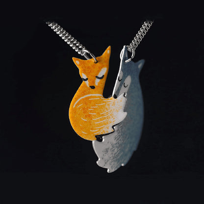 Interlocking Fox Anhänger Halskette Brehn