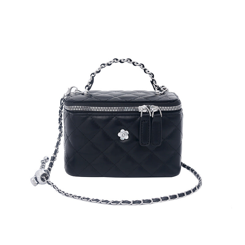 Gepolsterte Kettenriemen-Handtasche