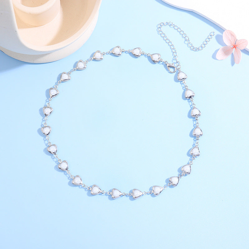 Herzförmige Edelstein Choker Halskette Brehn
