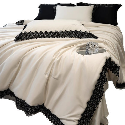 Luxus Baumwoll-Satin Bettbezug Set mit Spitze Applikation und gewelltem Rand
