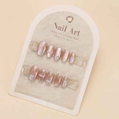 Glamouröses Press-On Nagelkunst-Set mit stylishen Edelstein-Akzenten Brehn