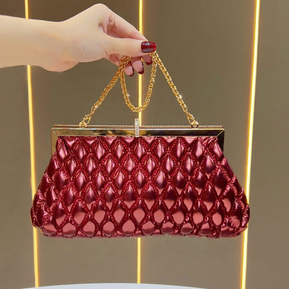 Elegante strukturierte Abendhandtasche