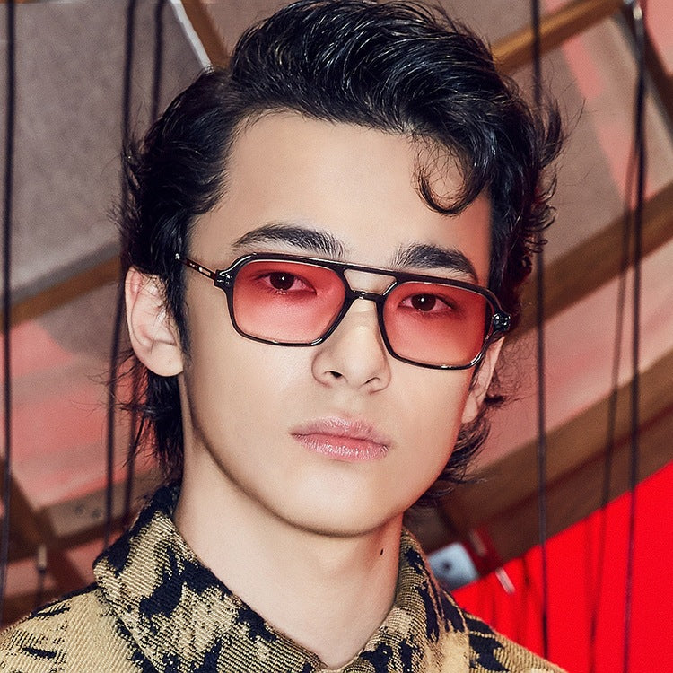 Damen Designer-Sonnenbrille mit elegantem transparentem Rahmen und gelben Gläsern Brehn