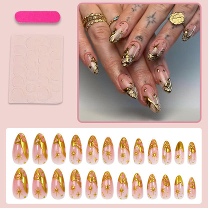 Kunstnagelset mit Glamourösen Goldakzenten und Eleganten Designs Brehn