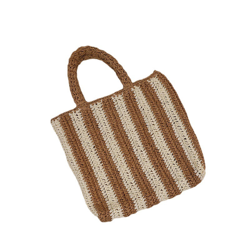 Modische Basttasche mit Strukturiertem Faltendesign Brehn