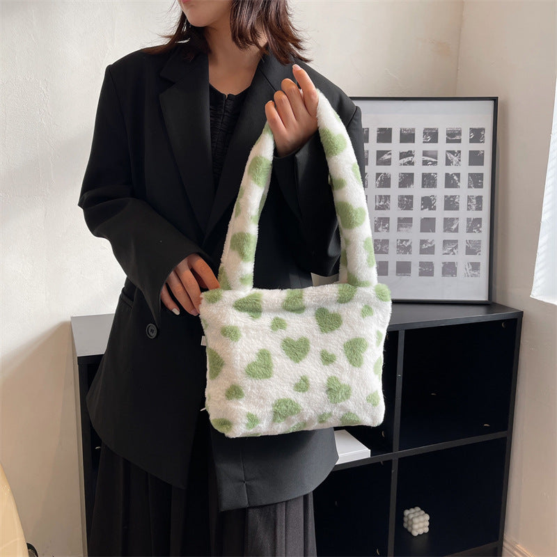 Gemütliche Plüsch-Handtasche mit Herzmuster