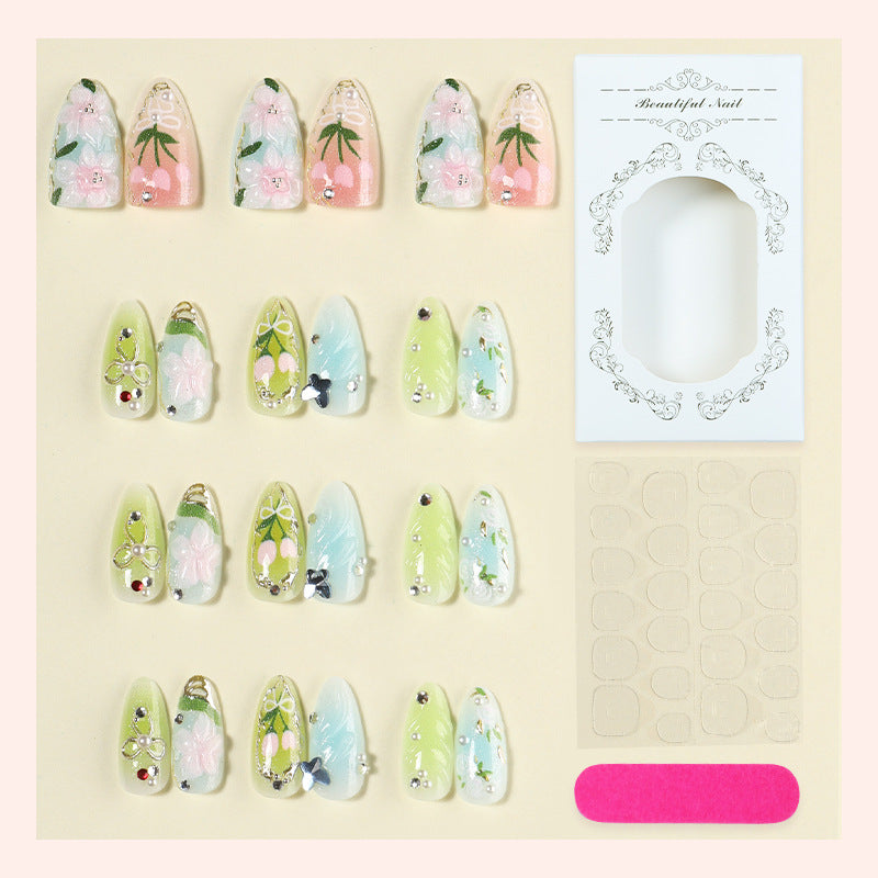 Florale artikulierte Press-On Nagelset Brehn