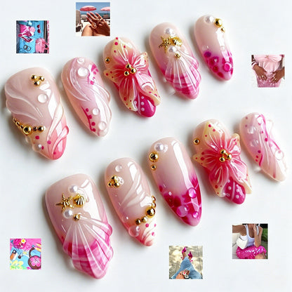 Kunstnagelset mit floralen Mustern und luxuriösen Verzierungen Brehn