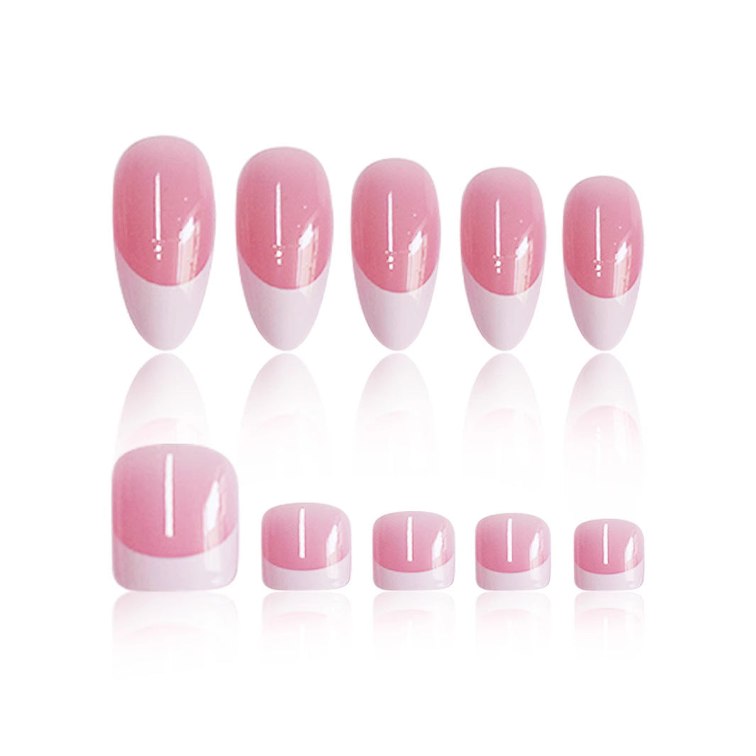 Elegante French Tip Nagelkunst Brehn