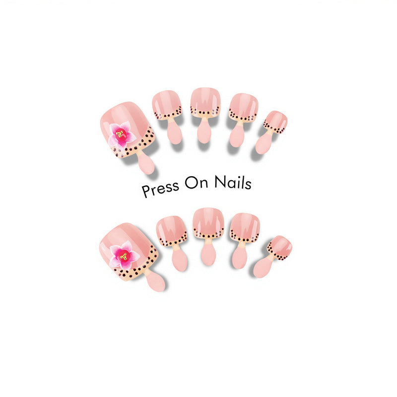 Florales Kunst Press-On Nageldesign Brehn