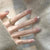Dekorative Acryl Press-On Nagelkunst Brehn