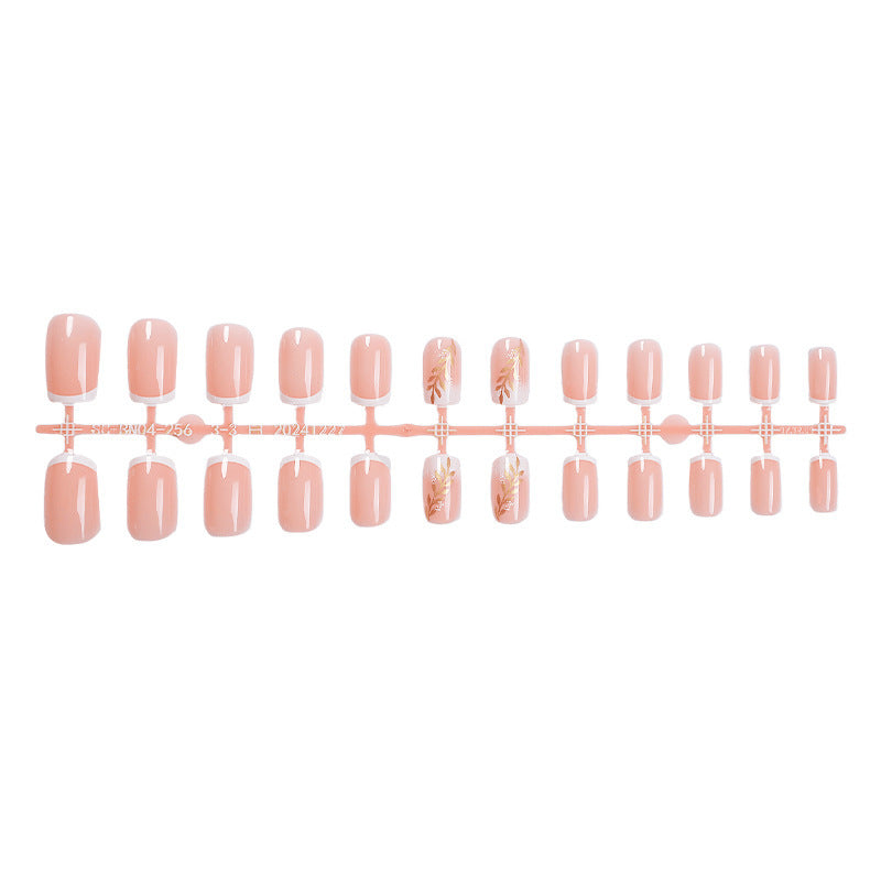 Elegante Press-On Nagelset mit floralem Akzentdesign Brehn
