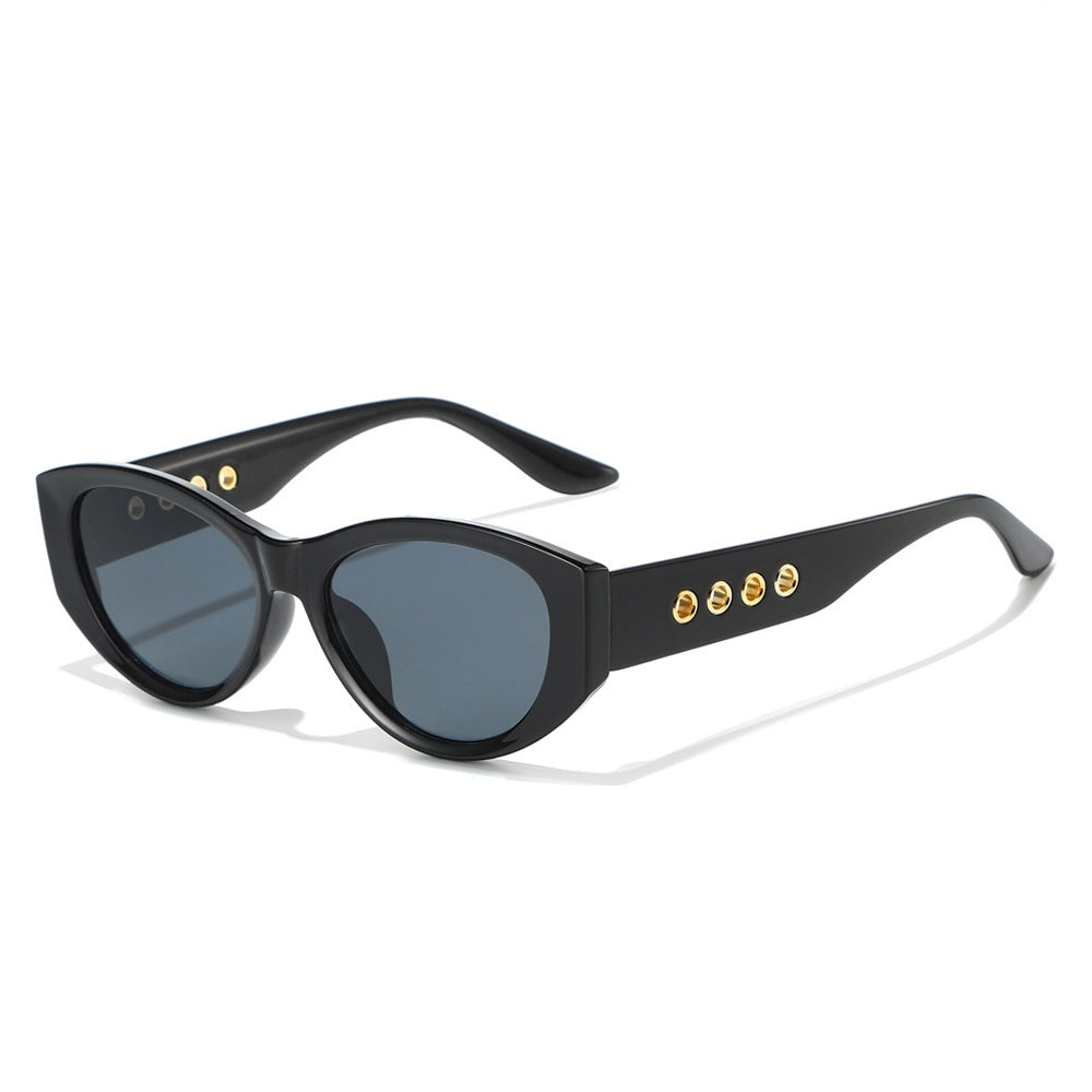 Cat-Eye Sonnenbrille mit dekorativen goldenen Akzenten Brehn