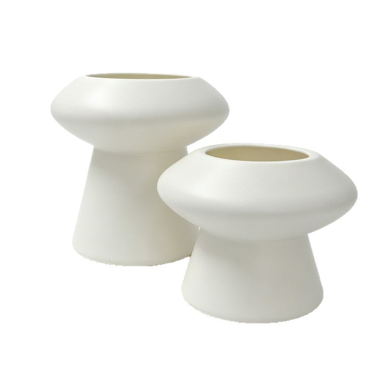 Zeitgenössische Skulpturierte Dekorative Vase Brehn