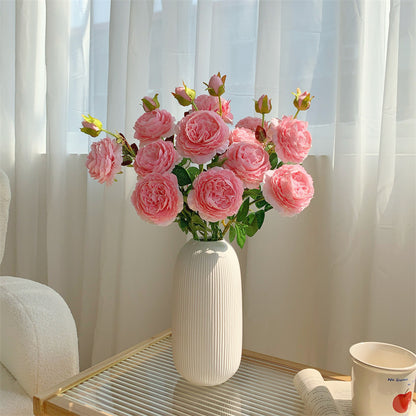 Eleganter künstlicher Rosenstrauß