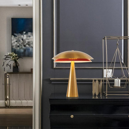 Elegante moderne Tischlampe