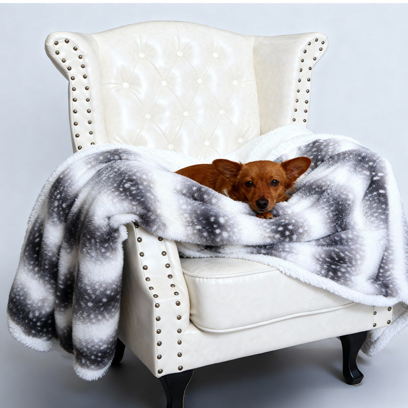 Damen Flauschige Kuscheldecke mit modernem Muster Brehn