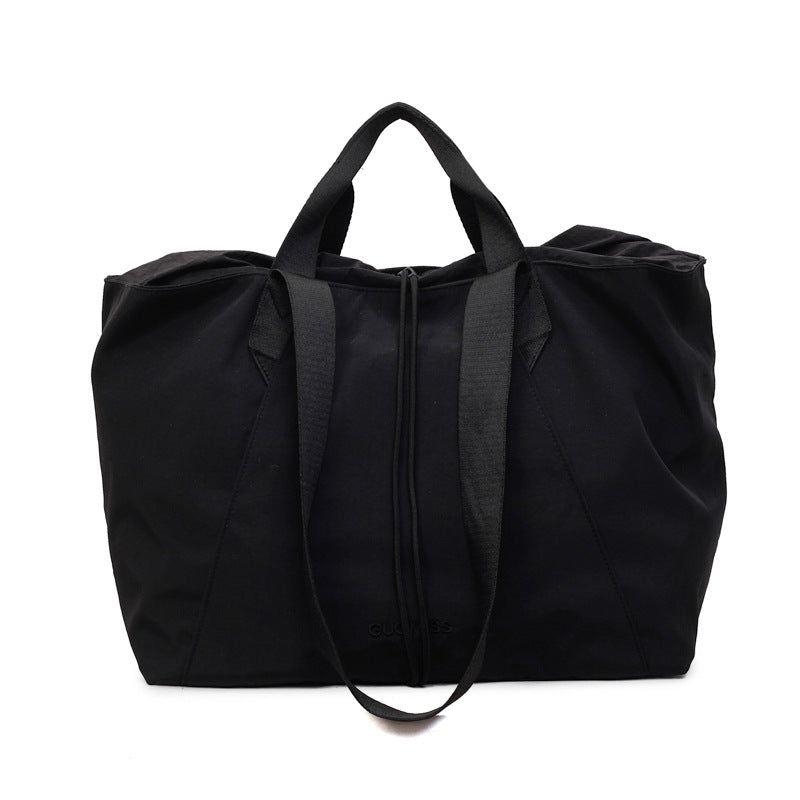 Sportliche Reisetasche Mit Innovativer Innentasche Brehn
