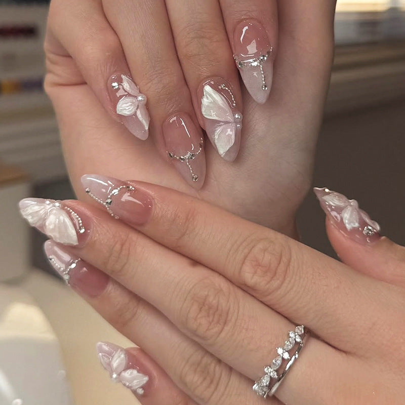 Kunstnagelset mit exklusiven Glitzer- und Dekorationselementen Brehn
